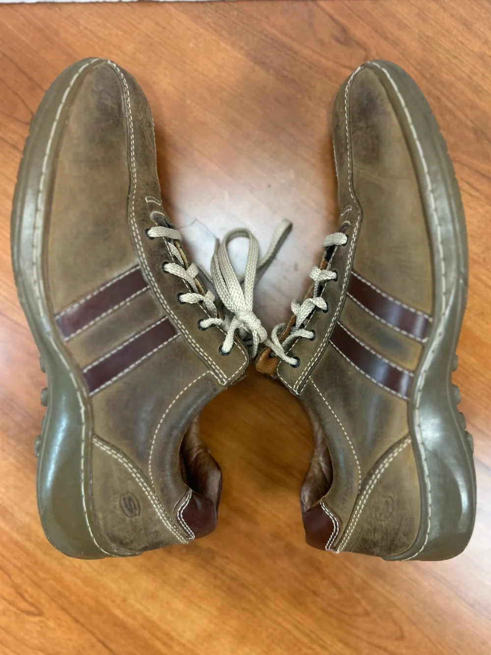 Y2K Vintage Skechers 4400 Men's Brown Leather Lace-Up Oxfords Sz 10.5 Stripes